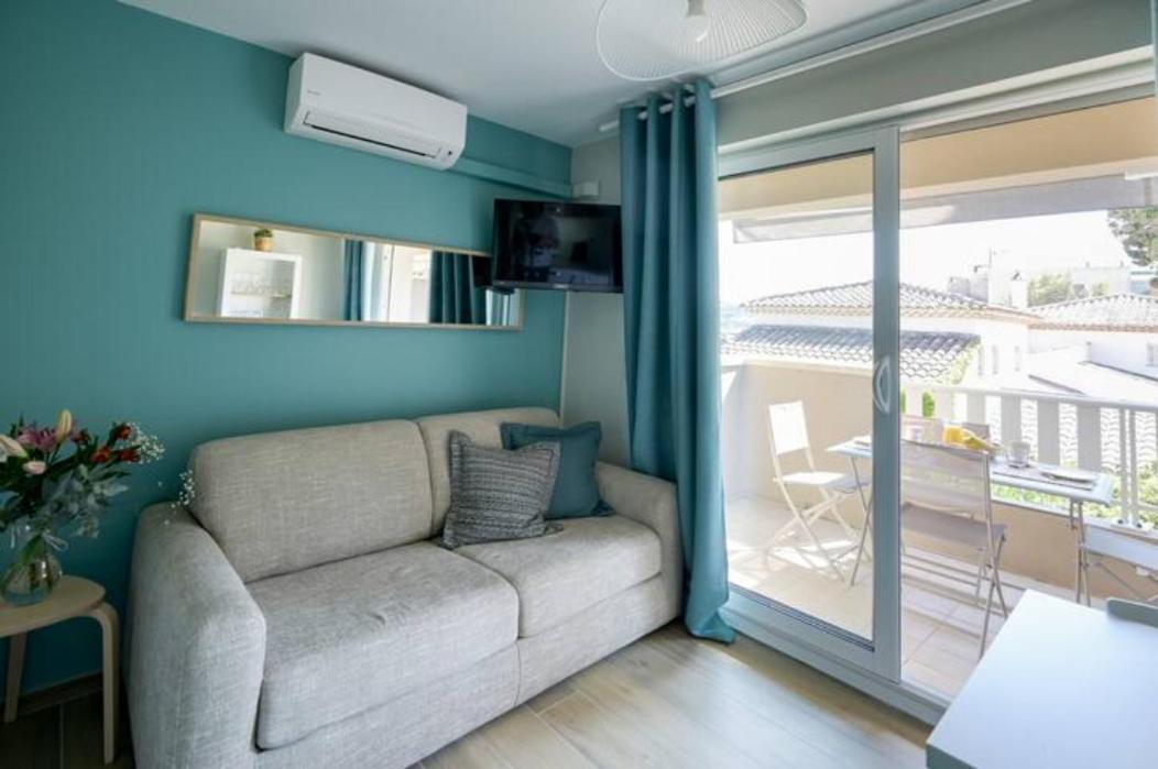Residence La Menado キャバレール・シュル・メール エクステリア 写真